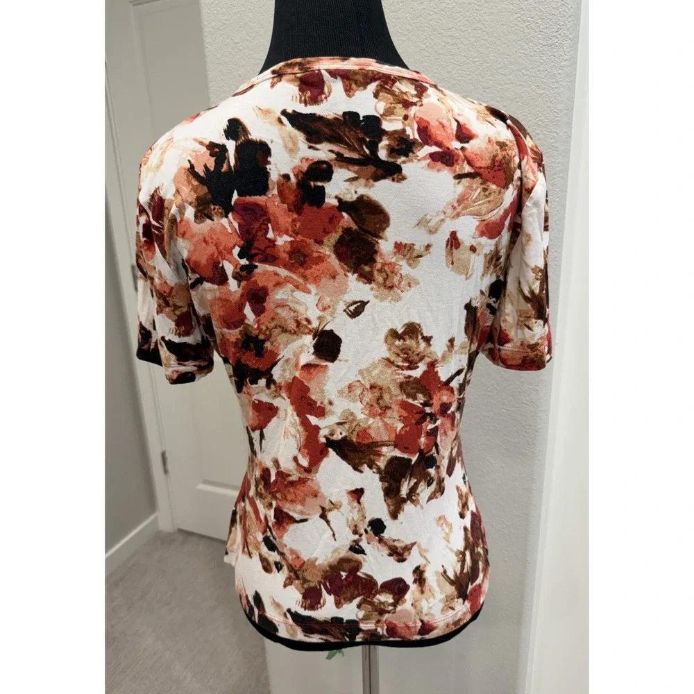 Lot of 2 St. John Tops Floral Print Crew neck & Orange/Yellow Paisley Small - Picture 4 of 11